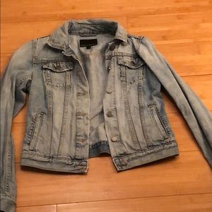 Banana Republic light Wash Jean jacket